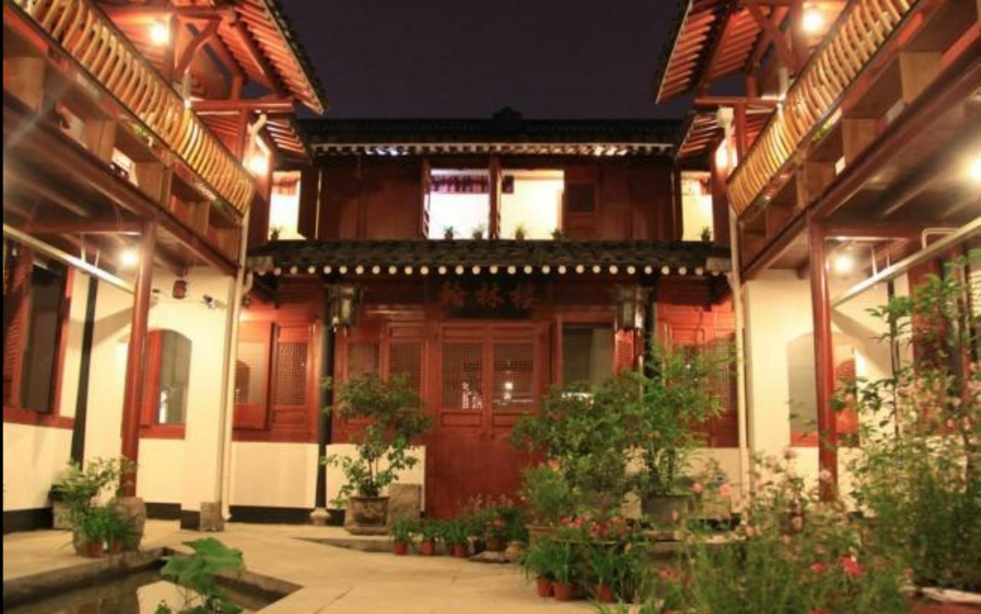 Shaoxing Laotaimen Luxun Native Place Youth Hostel Exterior photo